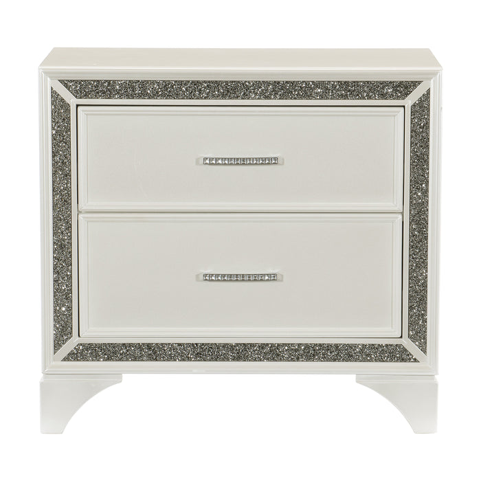 Salon White Nightstand