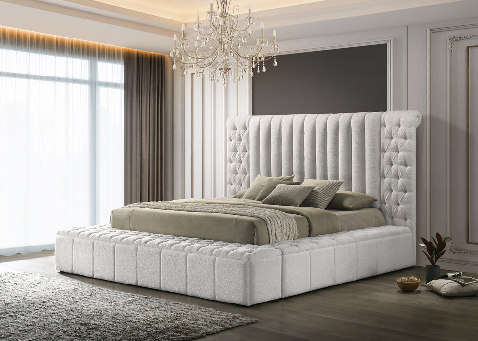 Danbury White Boucle King Upholstered Storage Panel Bed