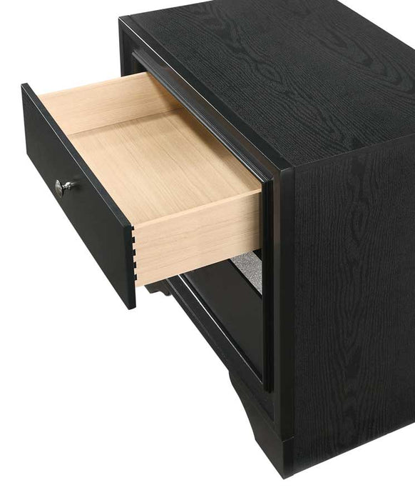 Regata Black/Silver Nightstand