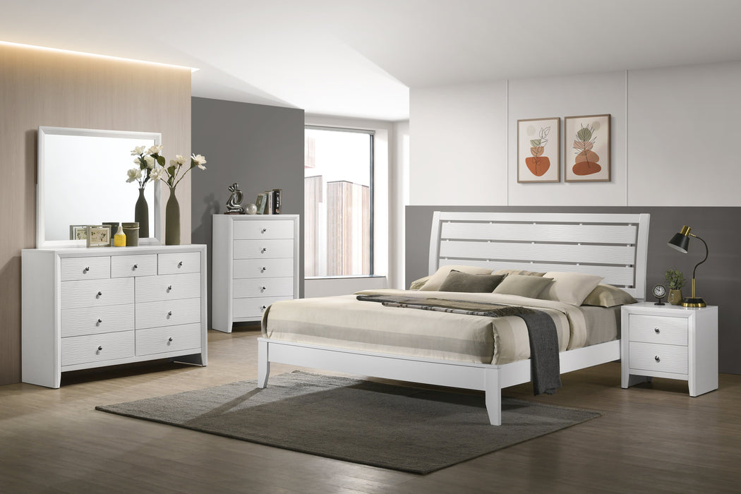 Evan White Queen Panel Bed