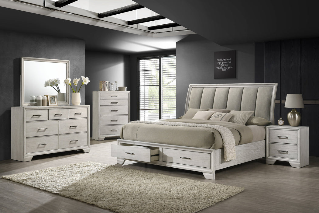 Jaymes White Mist Queen Footboard Storage Platform Bed