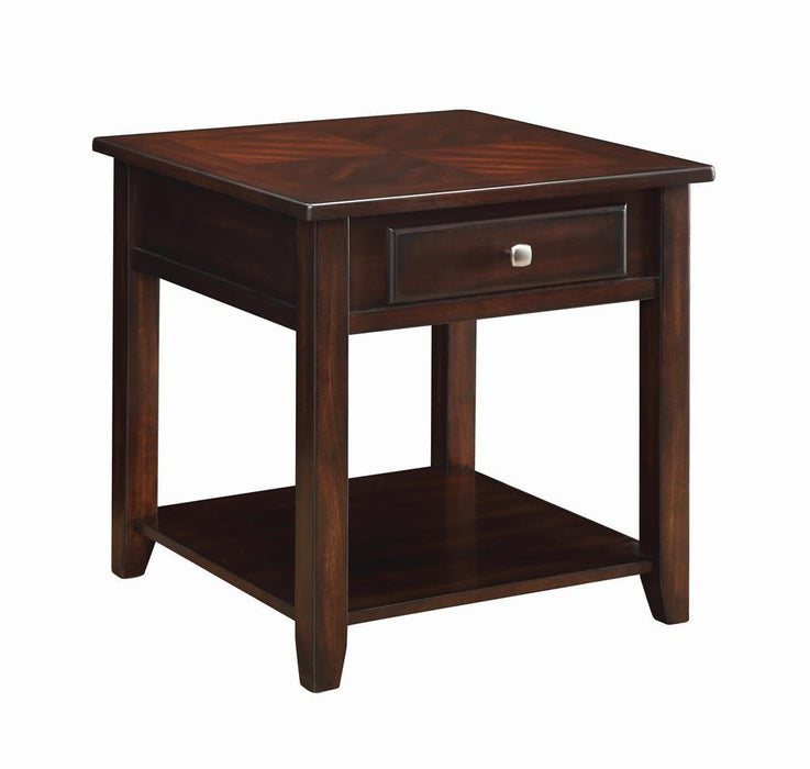 Bradford Square 1-shelf End Table Walnut