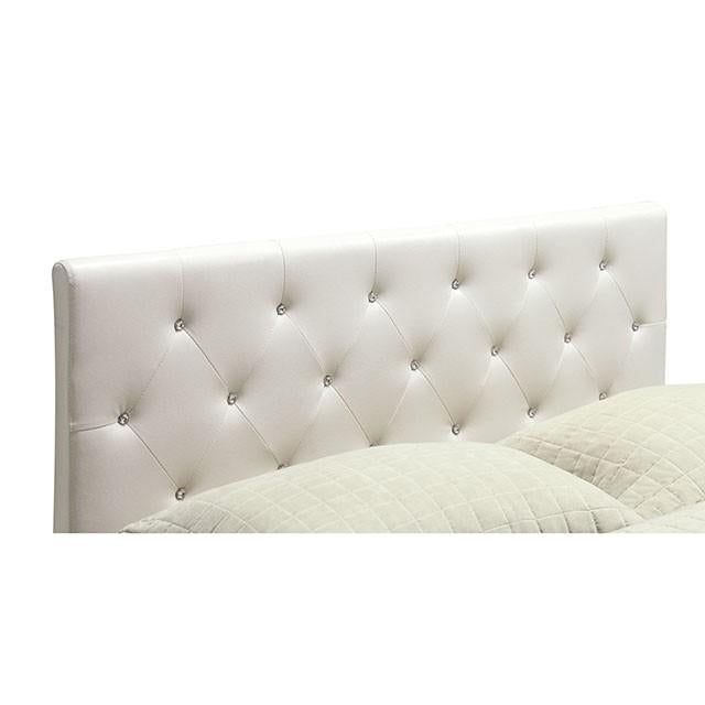 Velen White Cal.King Bed