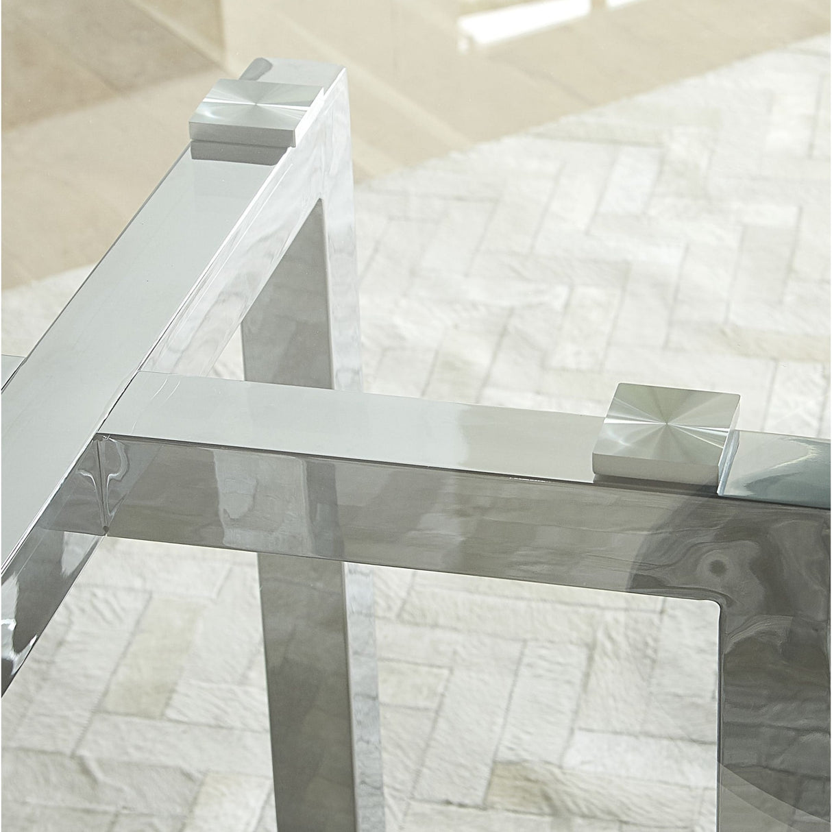 Amalfi 32 inch Round Glass Top Bar Table