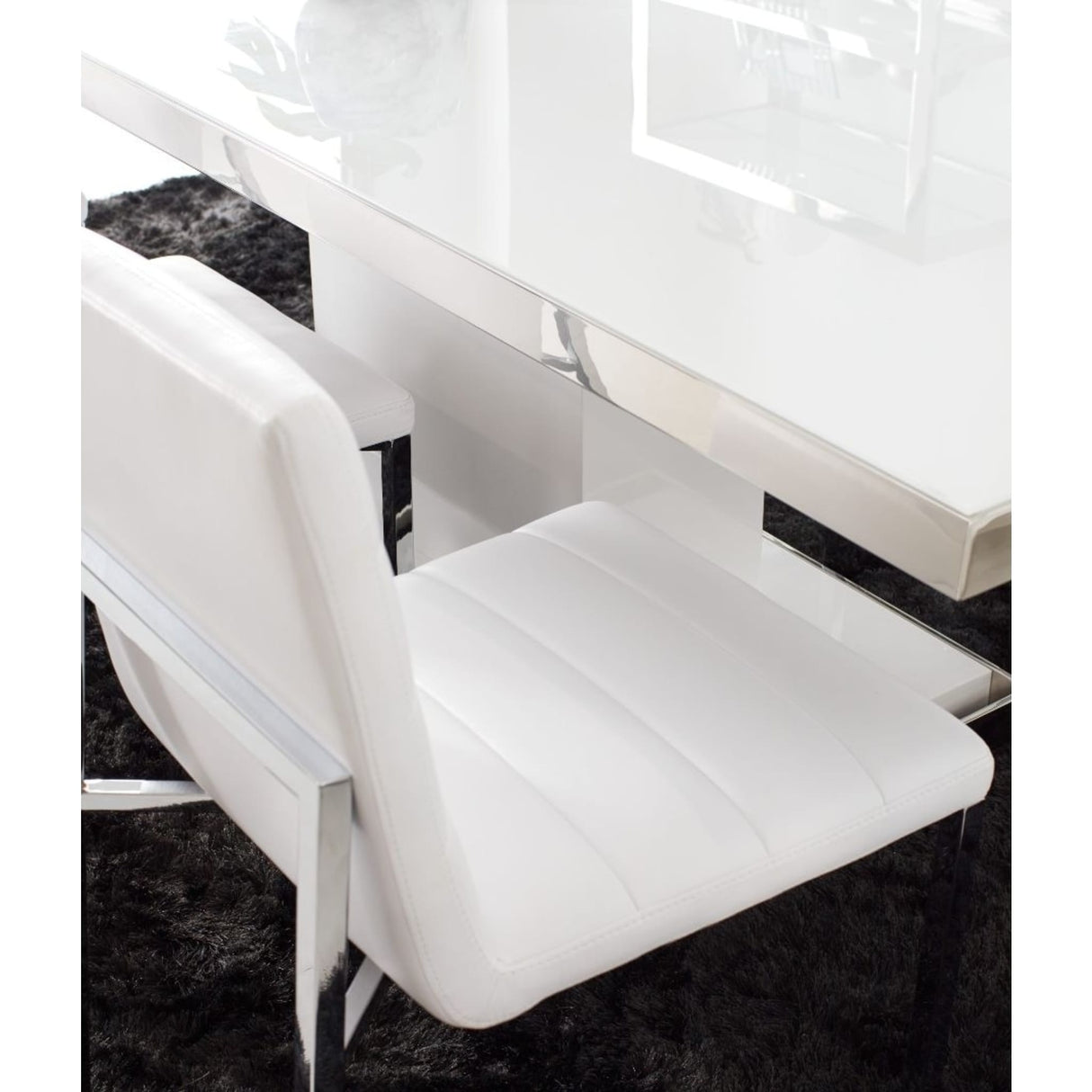 Amalfi Metal Back Chair in White Leather