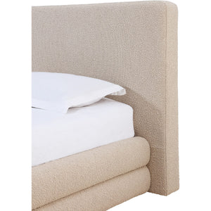 Maya Upholstered Platform Bed in Brun Boucle (2026)