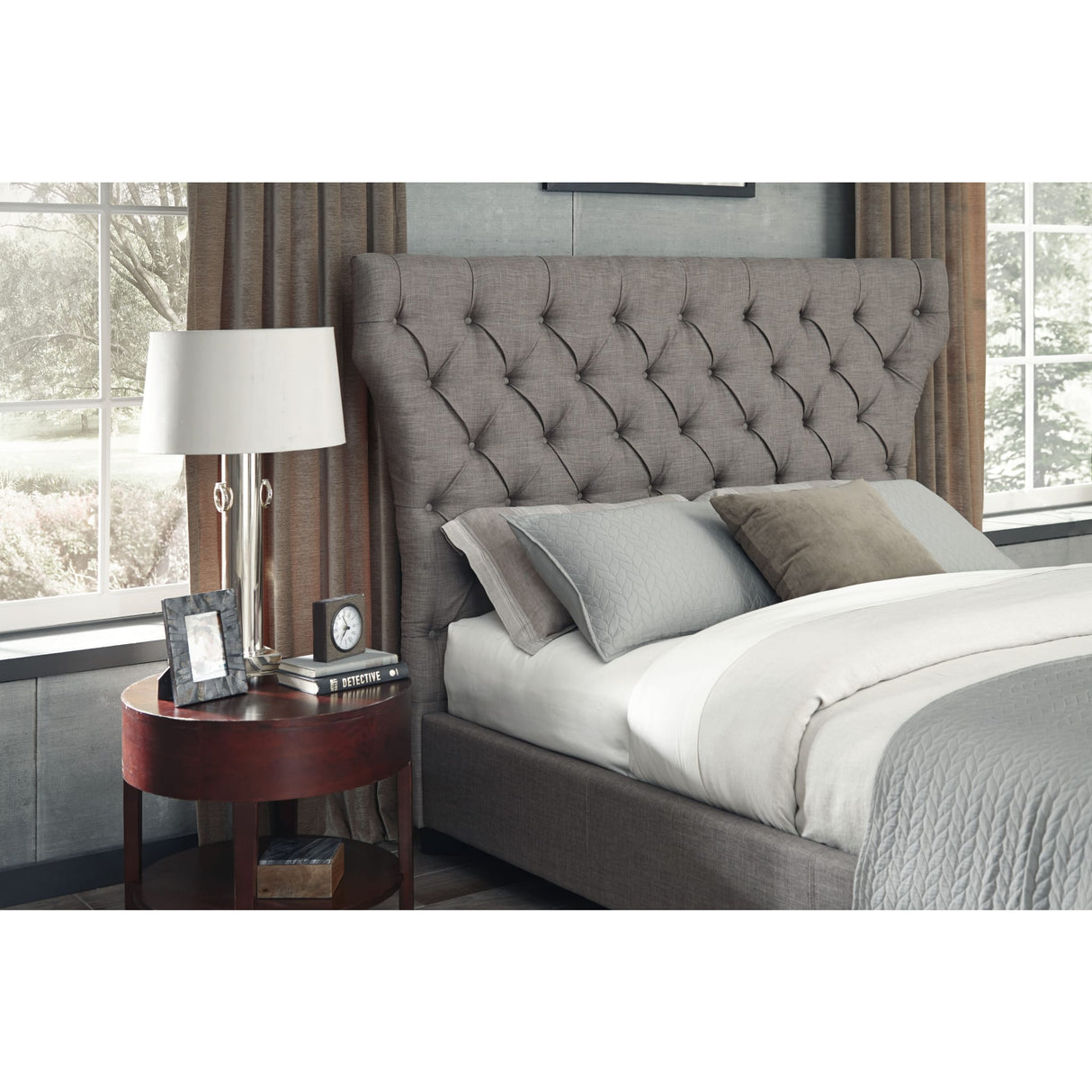 Melina Upholstered Platform Bed in Dolphin Linen