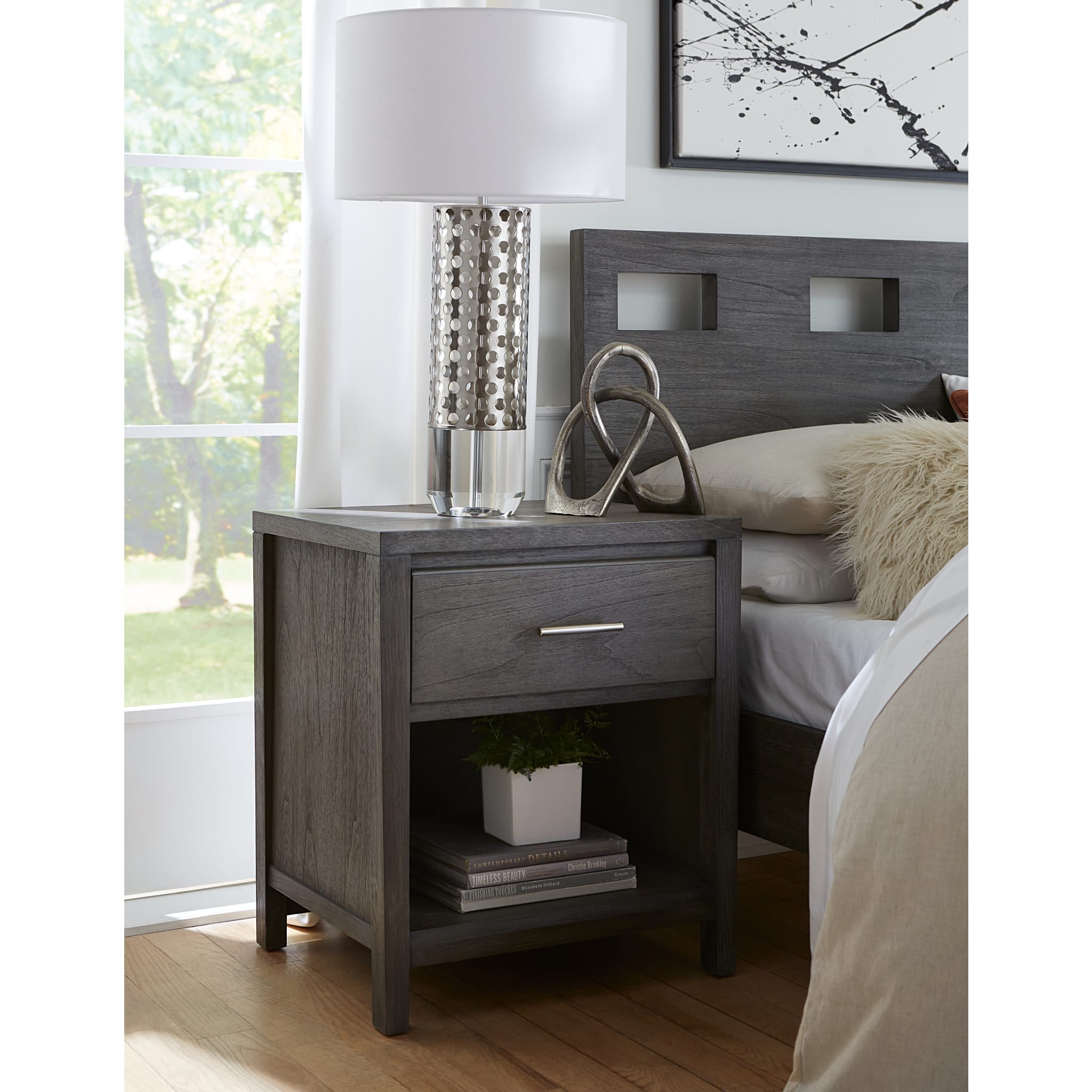 Nevis One Drawer Nightstand in Sharkskin