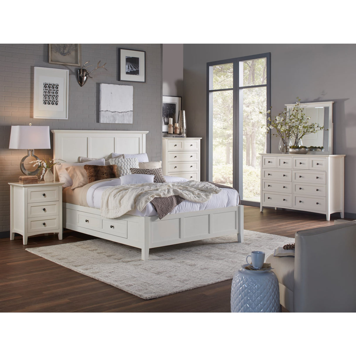 Paragon Four Drawer Wood Storage Bed in White