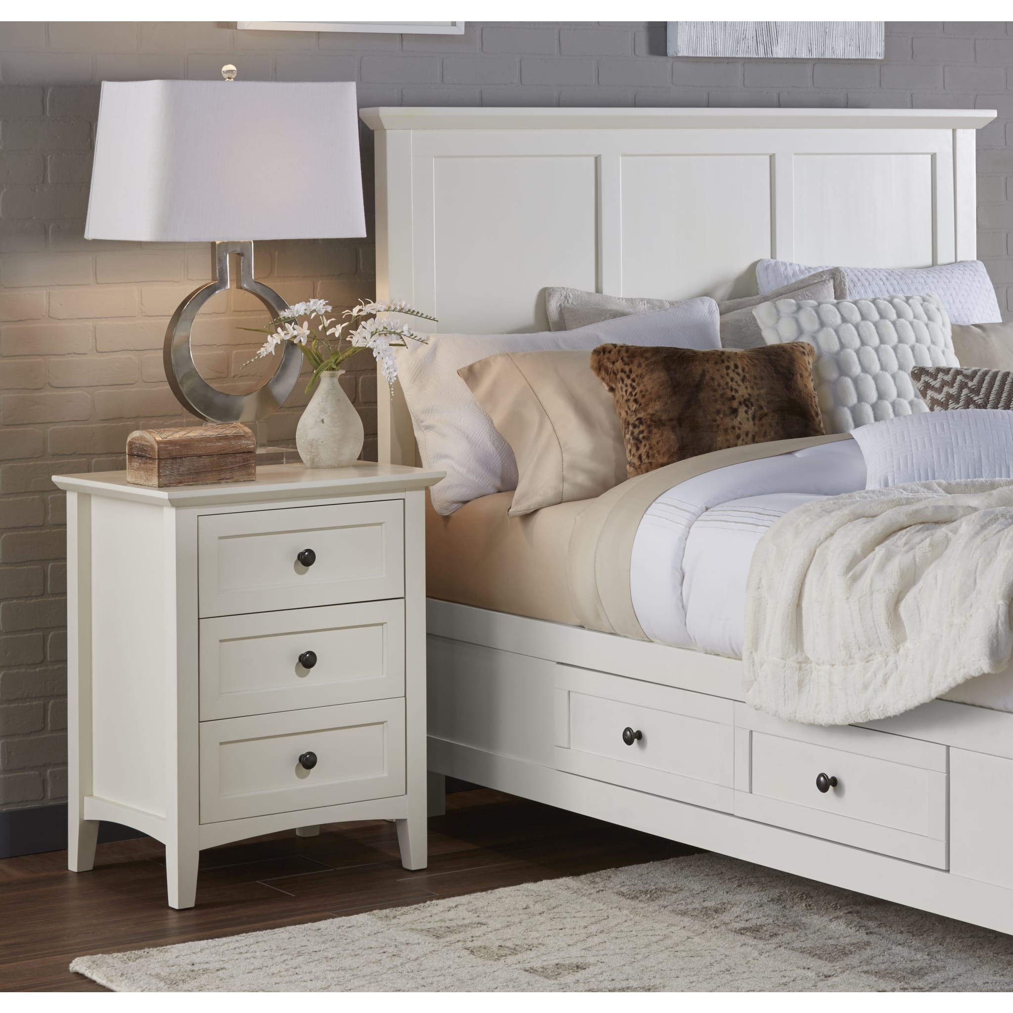 Paragon Three Drawer Nightstand in White