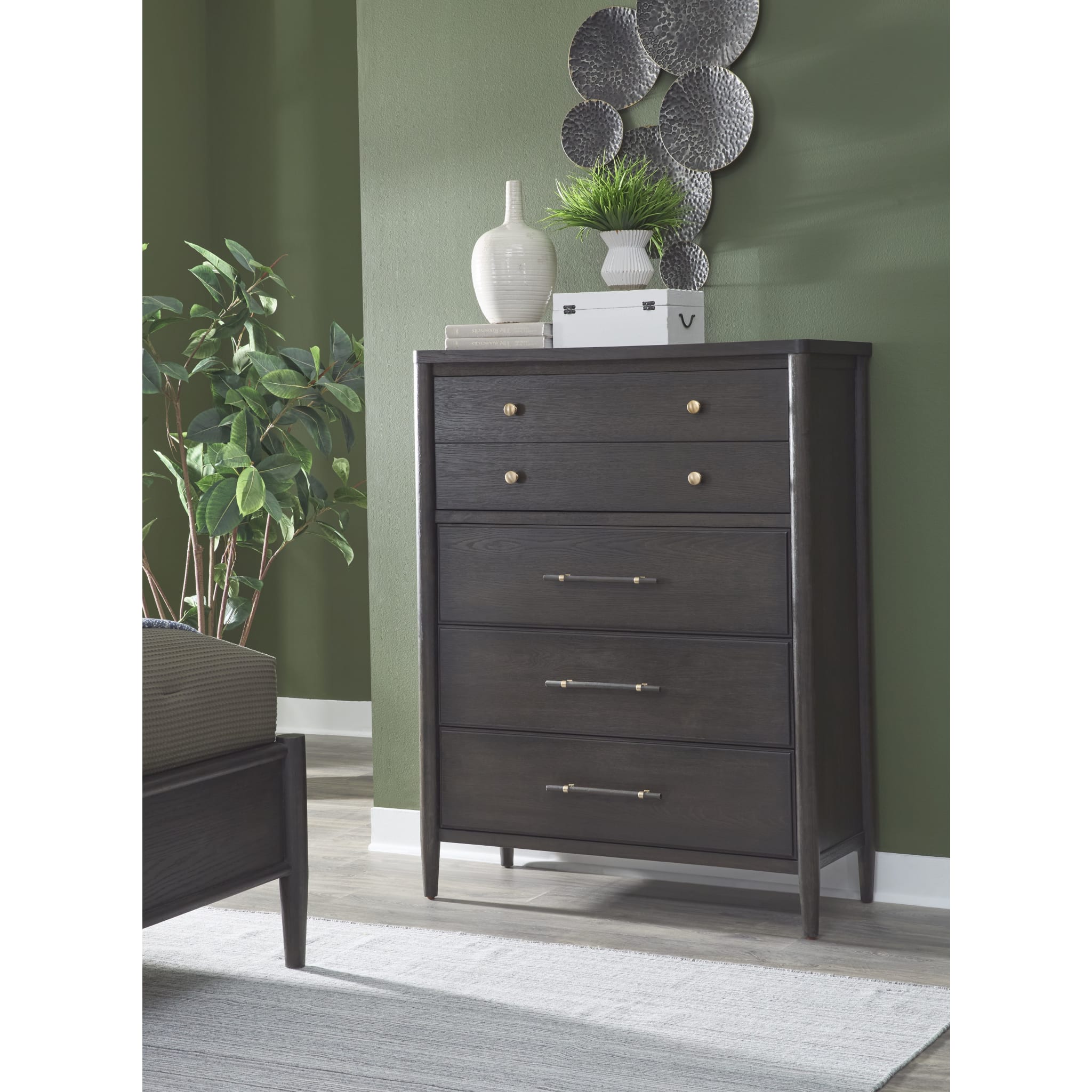 Rockport Five Drawer Oak Wood Chest in Yin