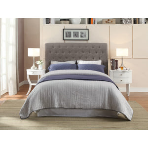 Royal Tufted Platform Bed in Dolphin Linen