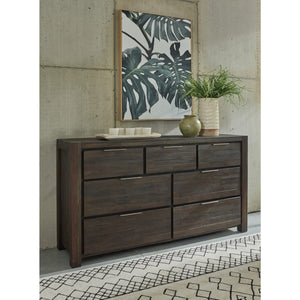 Savanna Seven Drawer Solid Wood Dresser in Coffee Bean (2024)