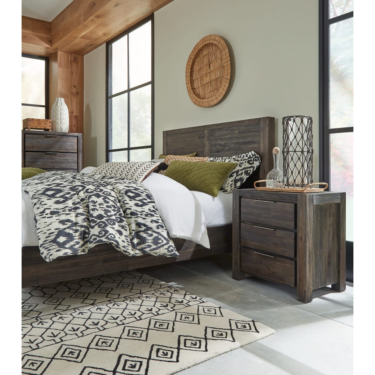 Savanna Solid Wood Platform Bed in Coffee Bean