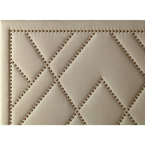 Vienne Nailhead Upholstered Platform Bed in Powder