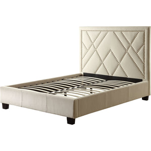 Vienne Nailhead Upholstered Platform Bed in Powder