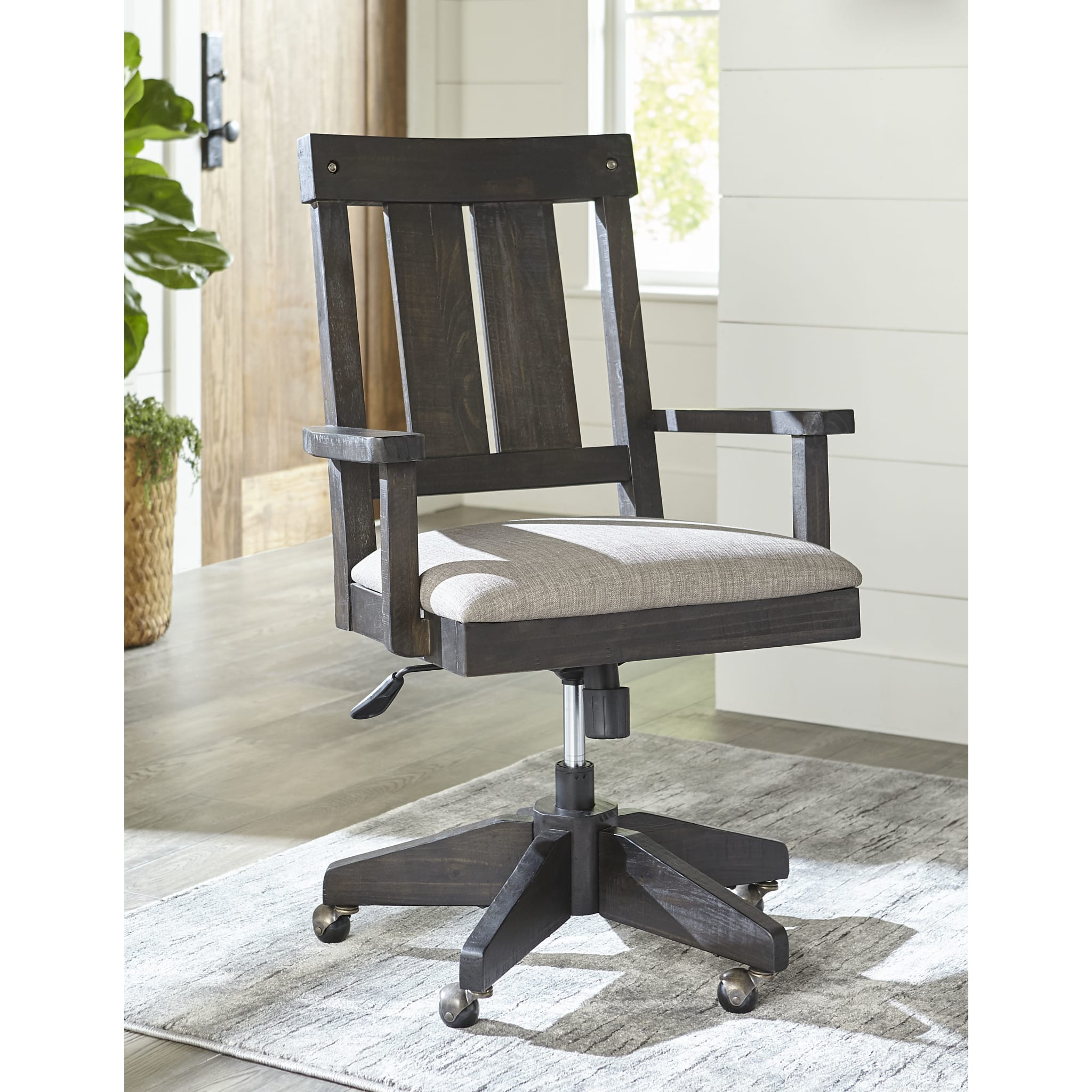 Yosemite Solid Wood Arm Chair in Cafe
