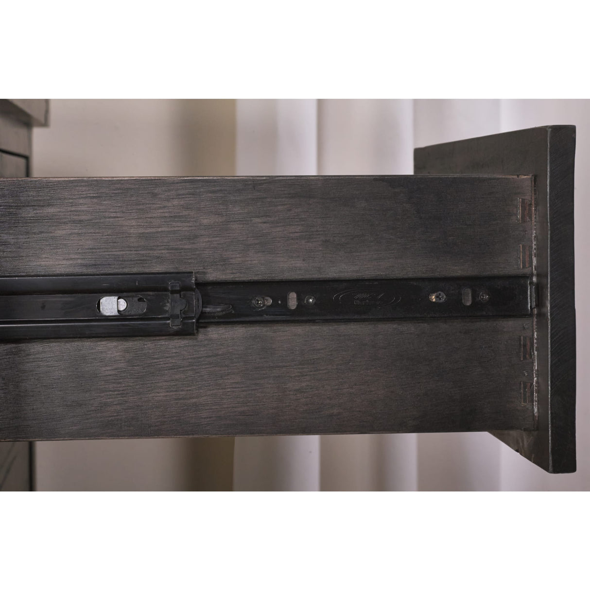 Yosemite Solid Wood Chest in Cafe (2024)