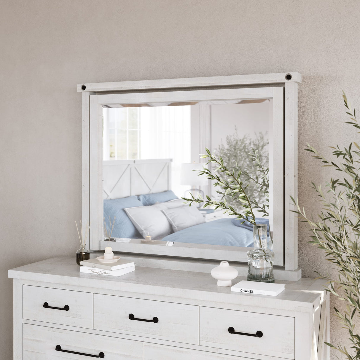 Yosemite Solid Wood Mirror in Rustic White