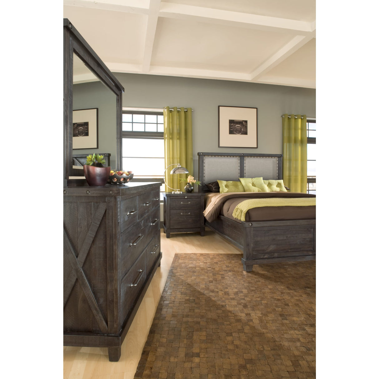 Yosemite Upholstered Footboard Storage Bed in Cafe