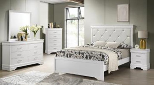 Amalia White Bedroom Mirror (Mirror Only)