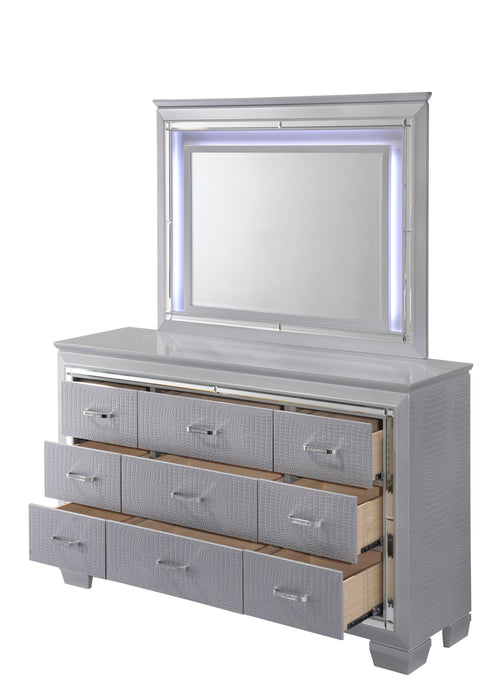 Lillian Silver Bedroom Mirror (Mirror Only)