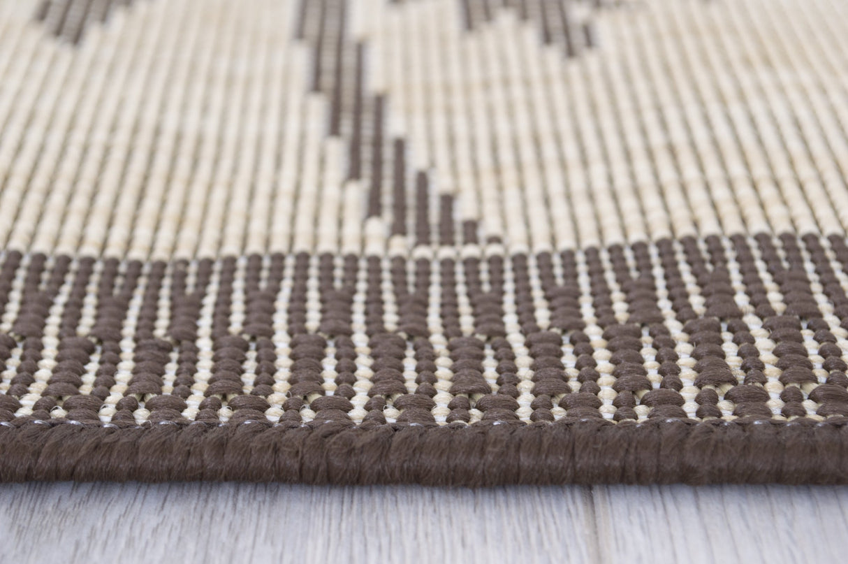 Bahamas 670 Chocolate Rug