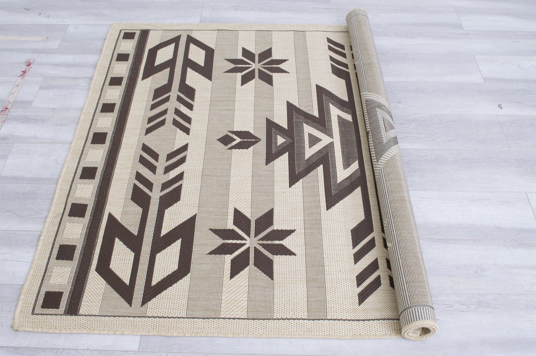 American cover design / Persian weavers Bahamas 672 Beige Rug