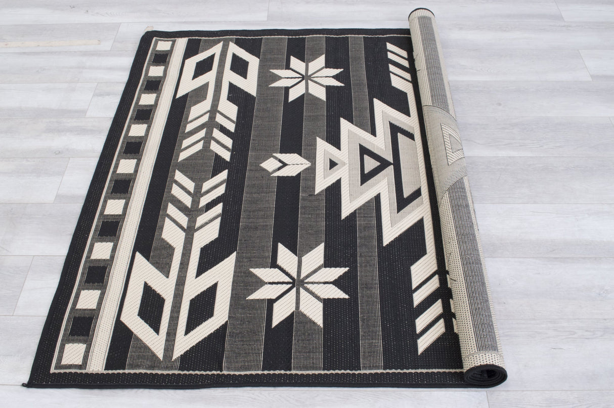 Bahamas 672 Black Rug