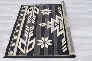 Bahamas 672 Black Rug