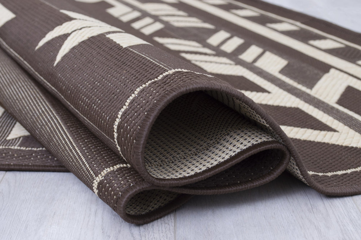 Bahamas 672 Chocolate Rug