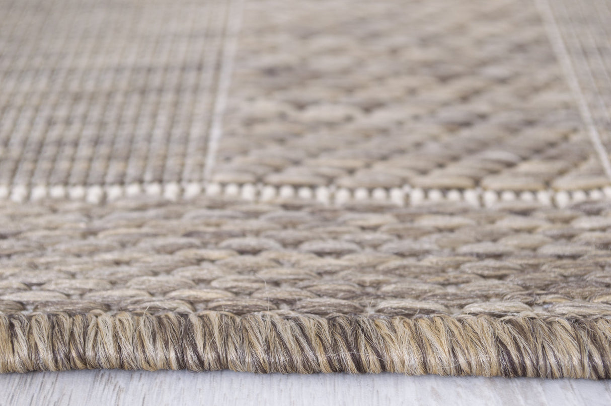 Bahamas 672 Mocha Rug