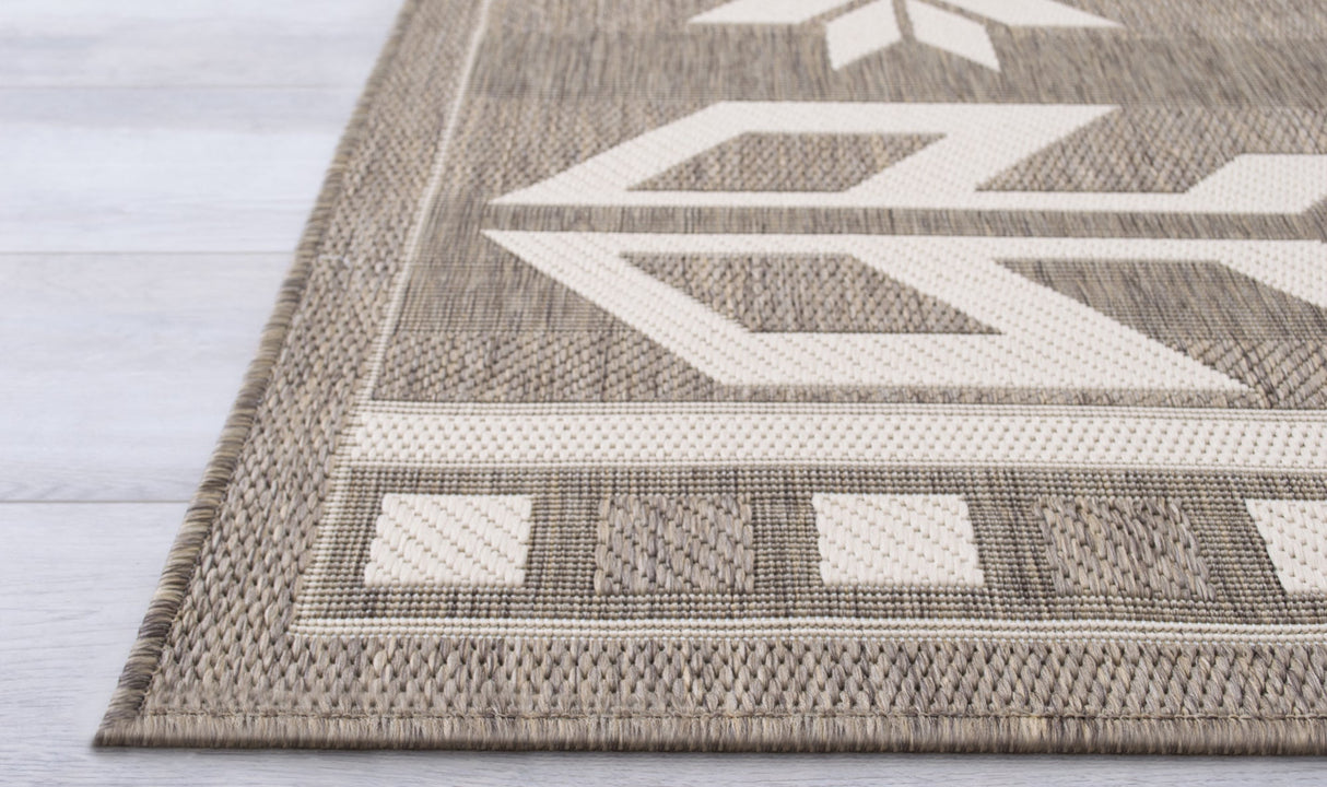 Bahamas 672 Mocha Rug