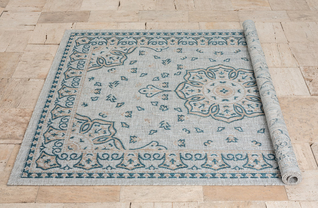 American cover design / Persian weavers Coastal 668 Sand Rug