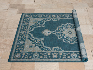 Coastal 672 Turquoise Rug