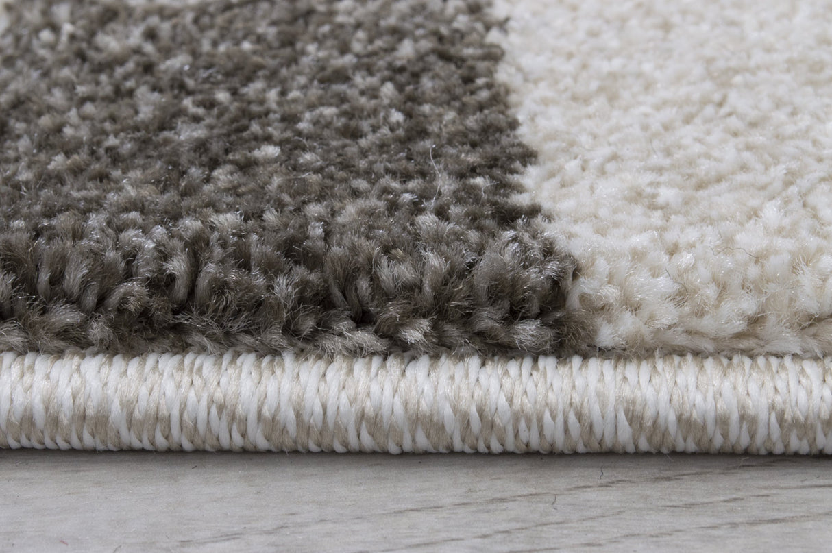 Hollywood 282 Ivory Rug