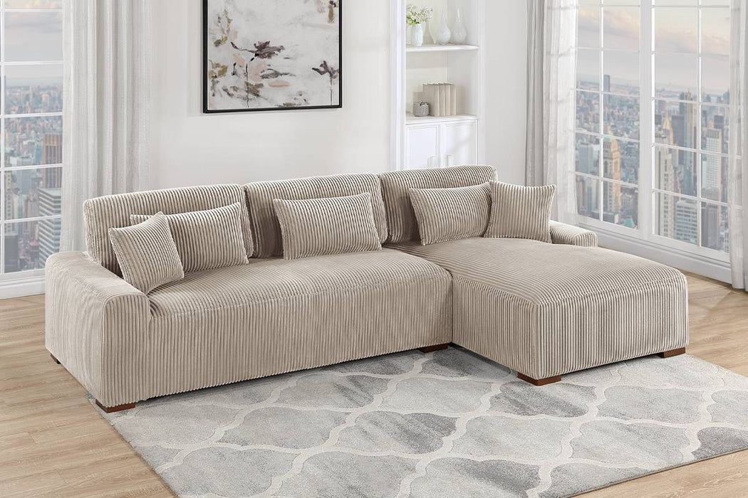 Sectional Sofa with 5 Accent Pillows - Camel