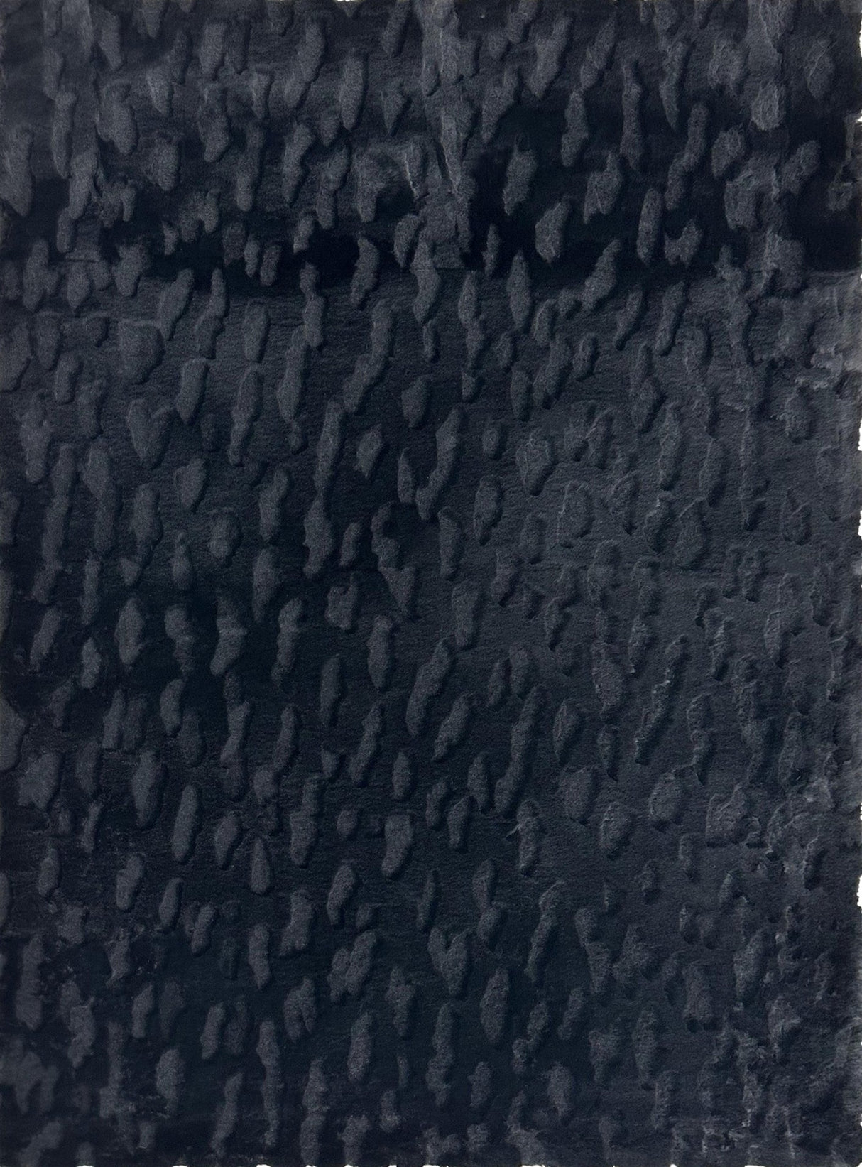 Bunny 50 Sculpted Black Rug