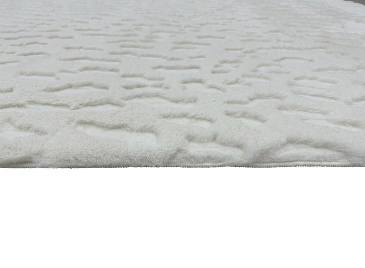 Bunny 50 Sculpted Snow Rug