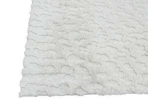 Bunny 50 Sculpted Snow Rug