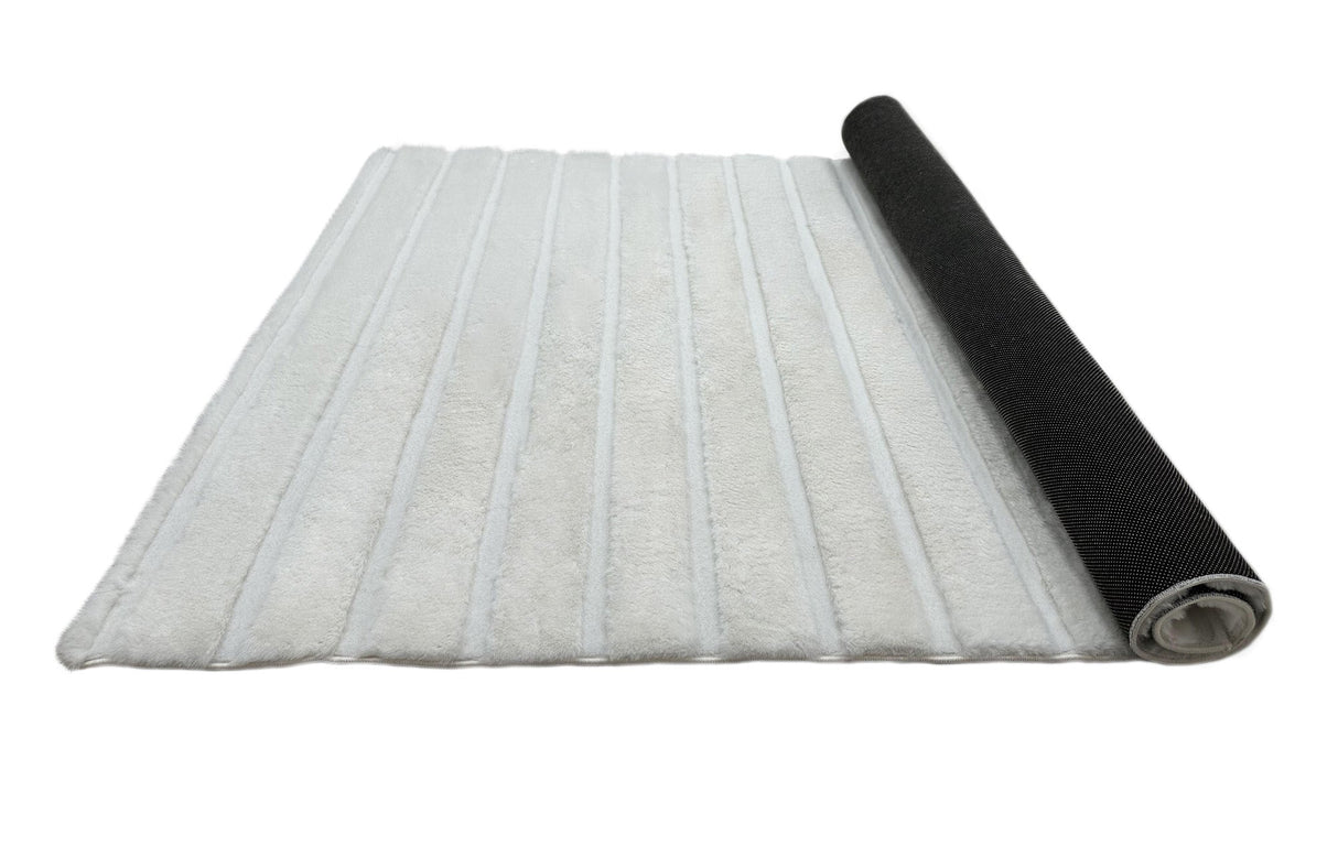 Bunny 52 Sculpted Snow Rug