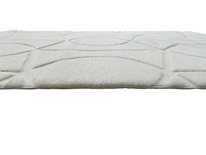 Bunny 55 Sculpted Pearl Rug