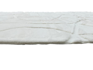 Bunny 55 Sculpted Snow Rug