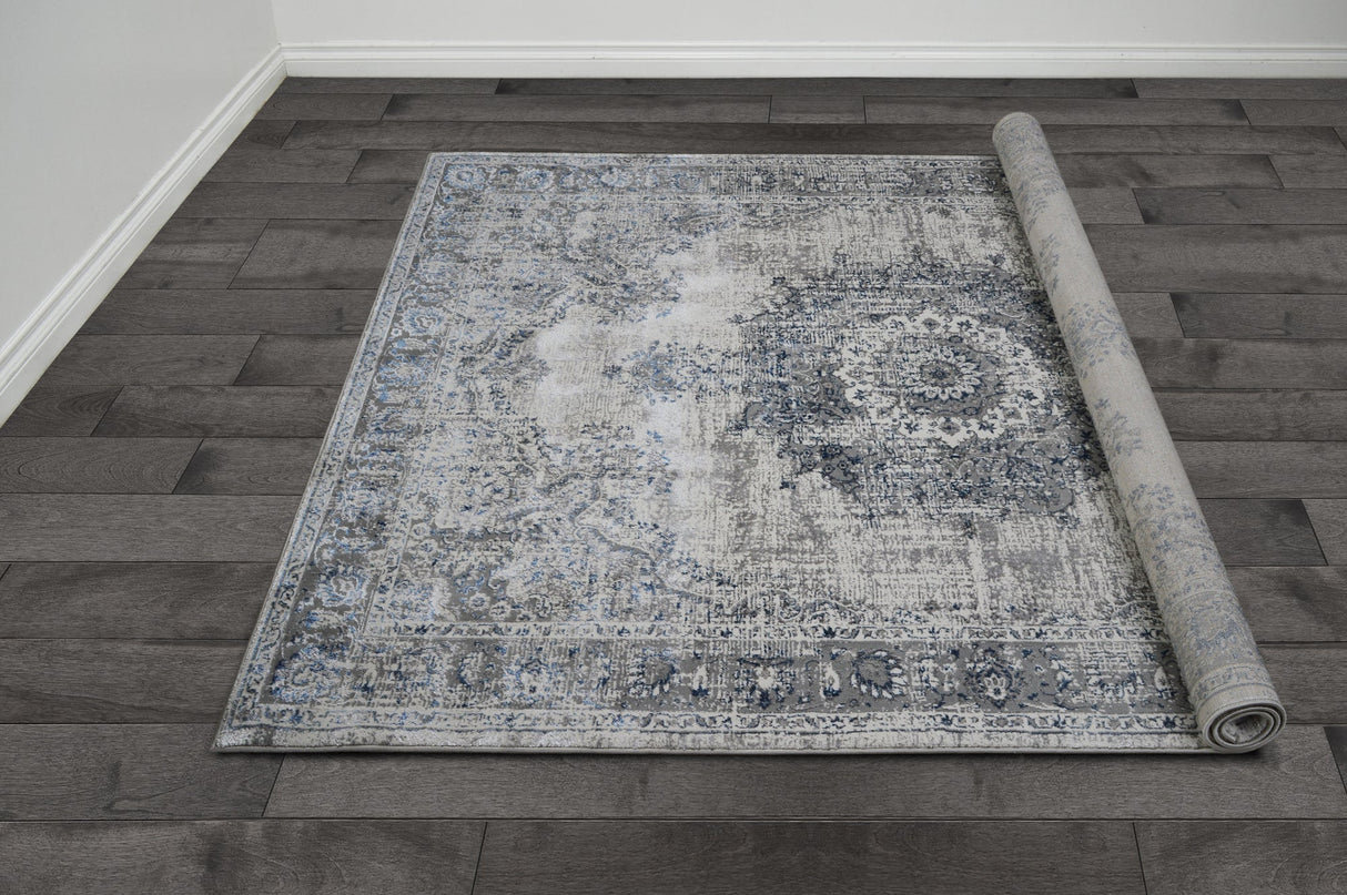 Talia 771 Glacier Rug