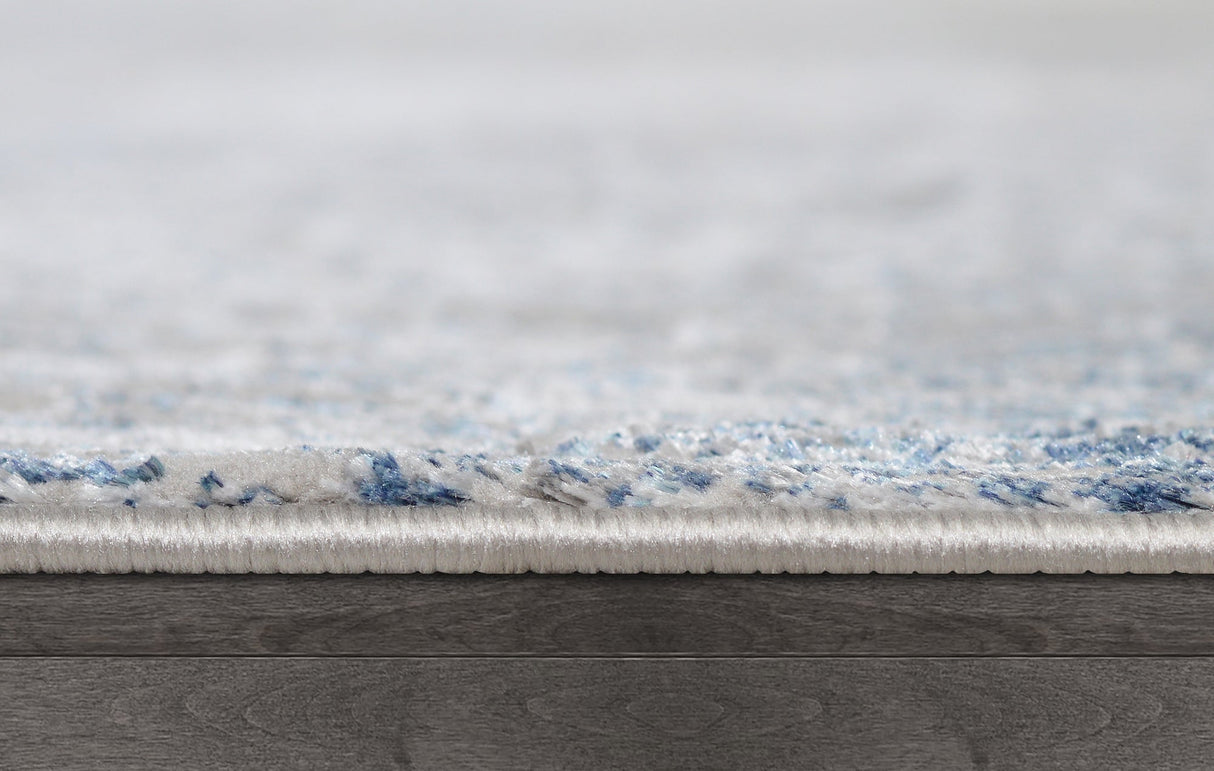 Talia 773 Glacier Rug